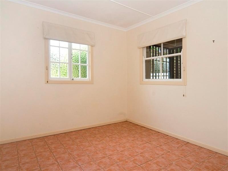 7 Bombala Terrace, Caloundra QLD 4551