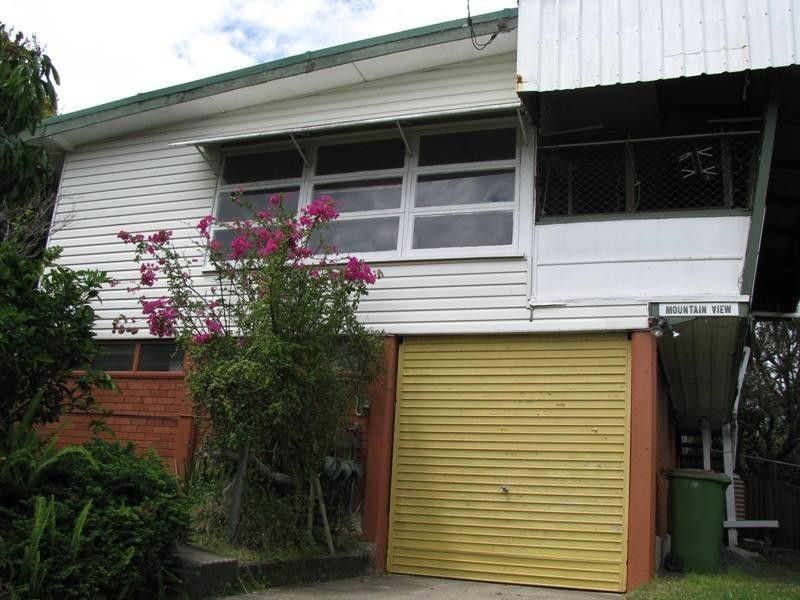 9 Bombala Terrace, Caloundra QLD 4551