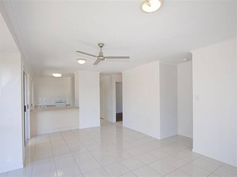 15 Pinanga Place, Little Mountain QLD 4551