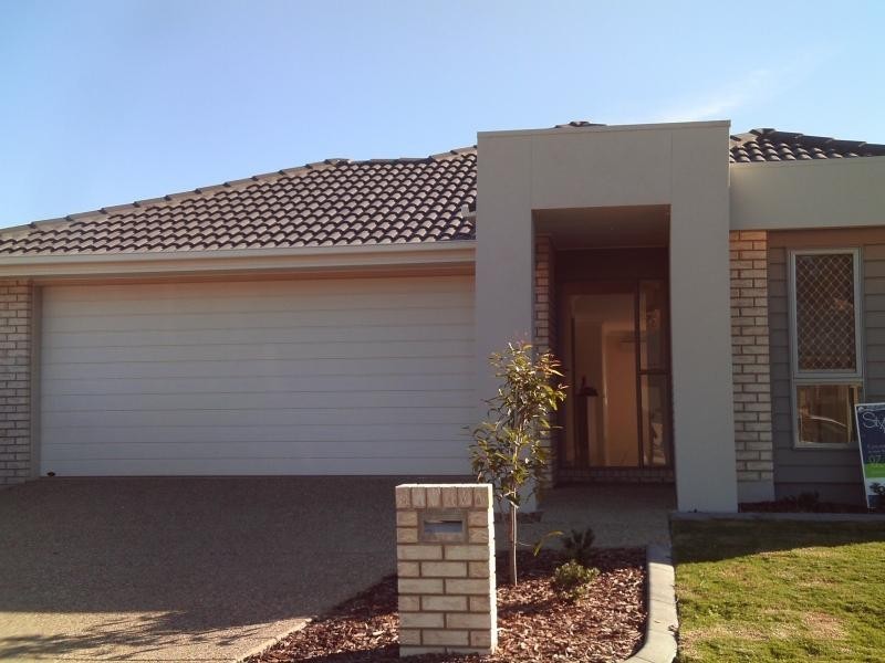 16 Sunrise Terrace, Little Mountain QLD 4551