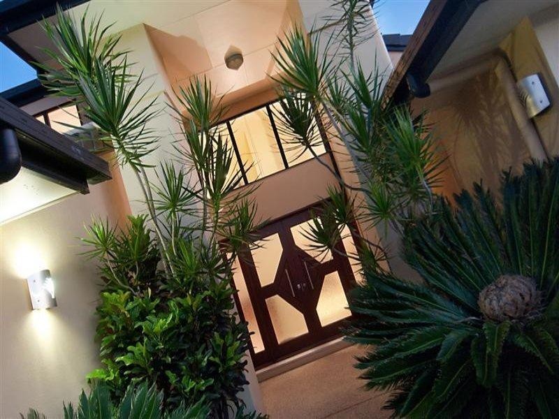 14 Scartree Street, Pelican Waters QLD 4551