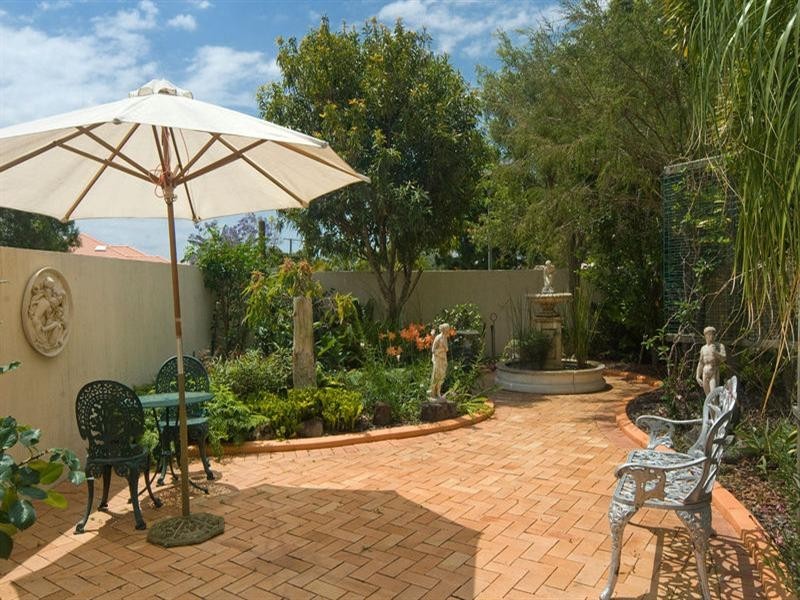 2 Cowiebank Place, Pelican Waters QLD 4551