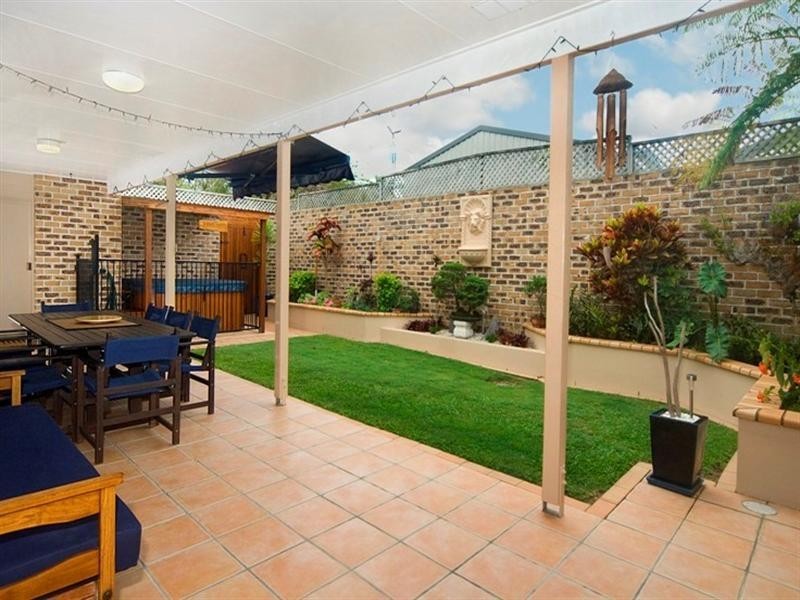 20 Ulm Street North, Dicky Beach QLD 4551