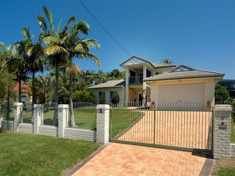 42 Nothling Street, Moffat Beach QLD 4551