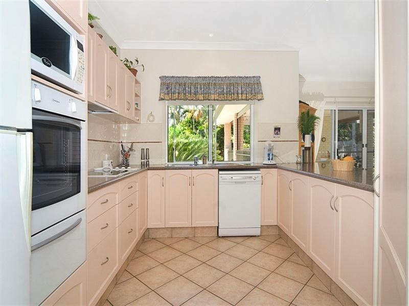 42 Nothling Street, Moffat Beach QLD 4551