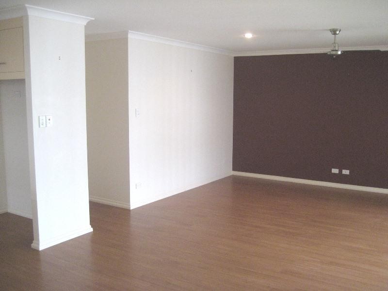 5 Mowburra Place, Caloundra West QLD 4551
