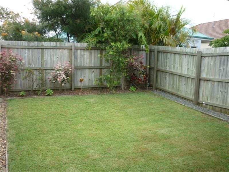 5 Mowburra Place, Caloundra West QLD 4551
