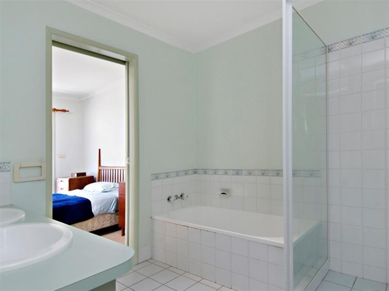 Unit 2 ‘Centaur Place’ 50 Omrah Avenue, Caloundra QLD 4551