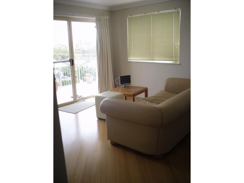 9/44 King Street, Kings Beach QLD 4551