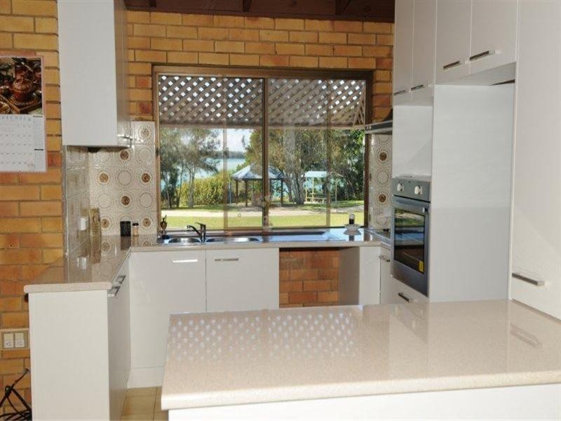 57 Golden Beach Esplanade, Golden Beach QLD 4551