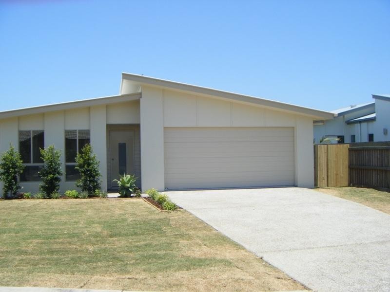 9 Northcote Crescent, Caloundra West QLD 4551