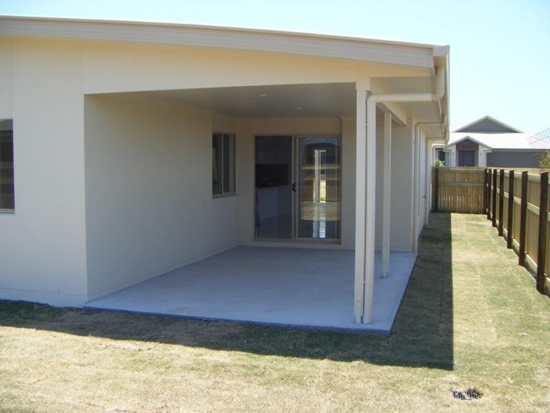 9 Northcote Crescent, Caloundra West QLD 4551