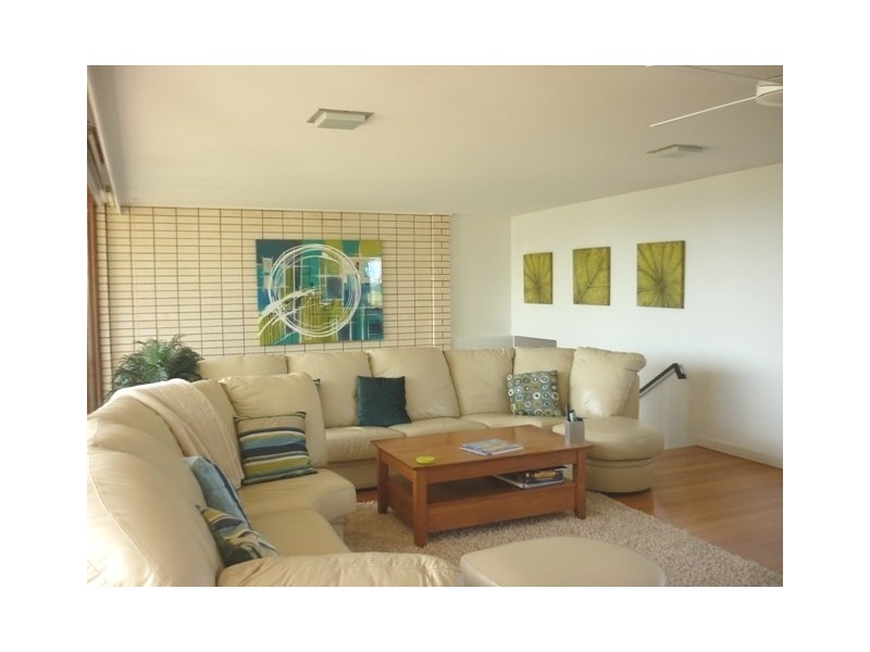 13 Burgess Street, Kings Beach QLD 4551