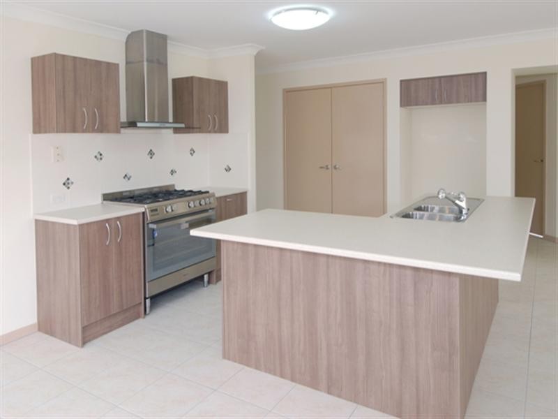 88 O’Reilly Drive, Caloundra West QLD 4551