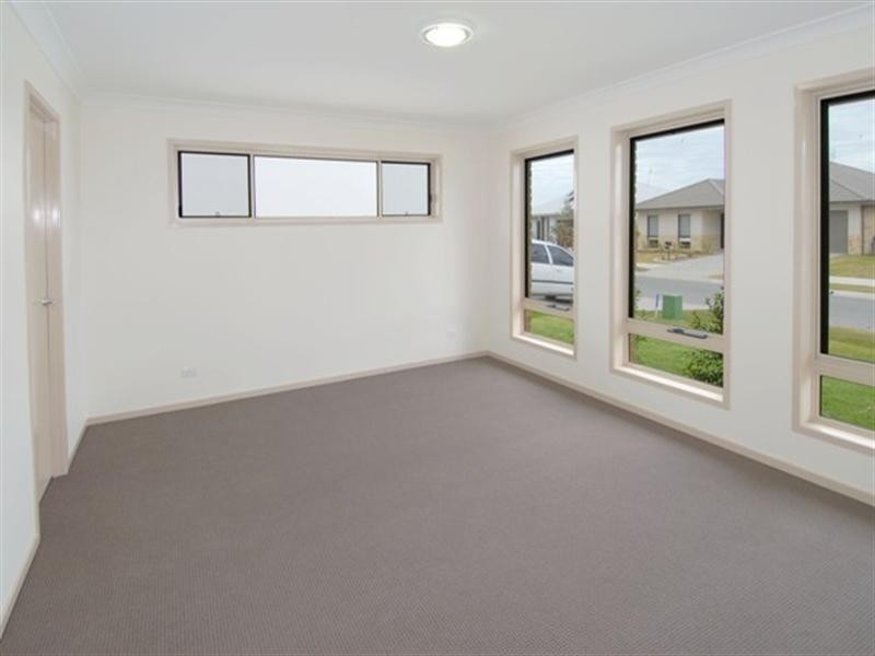 88 O’Reilly Drive, Caloundra West QLD 4551