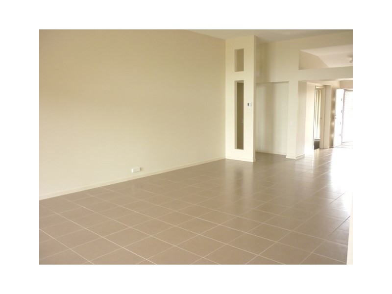 11 Gannet Close, Wurtulla QLD 4575
