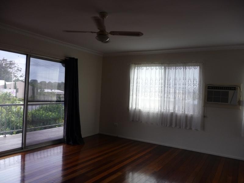 73 Peachester Road, Beerwah QLD 4519