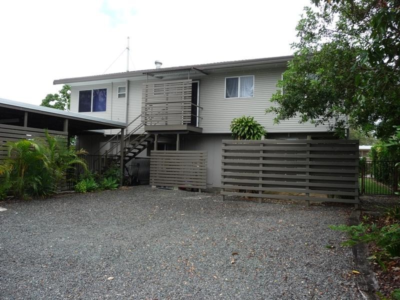 73 Peachester Road, Beerwah QLD 4519