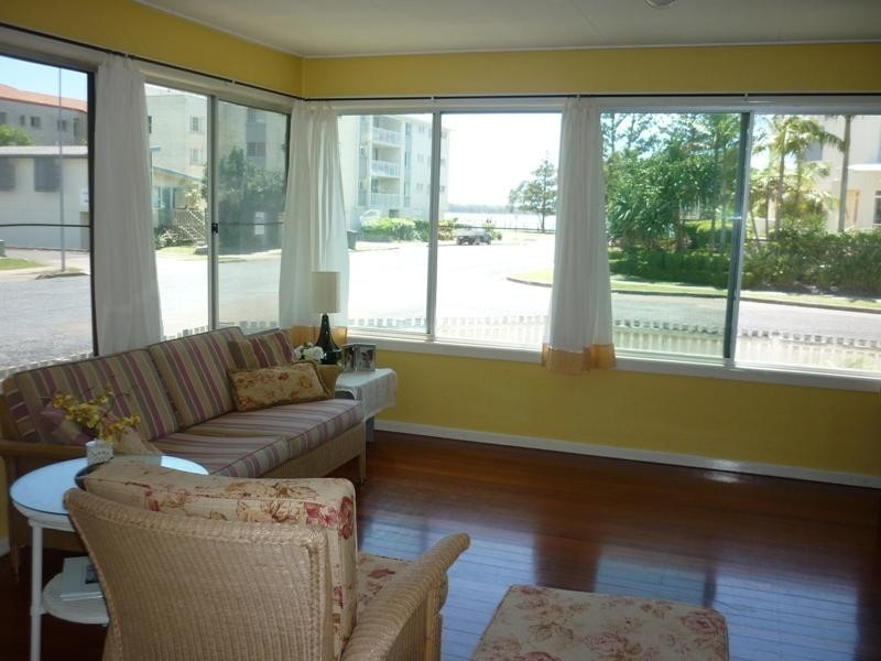 2 Kitchener Street, Golden Beach QLD 4551
