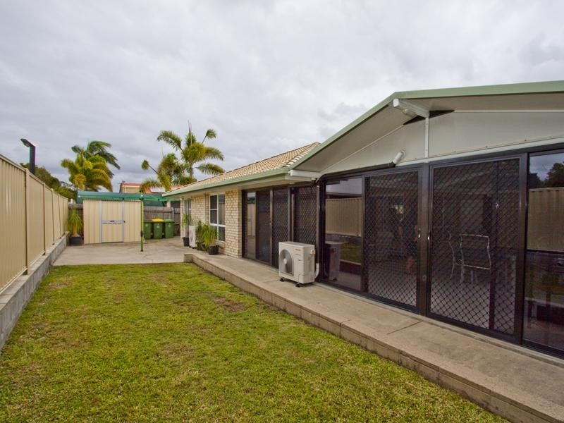 2 Petal Court, Currimundi QLD 4551