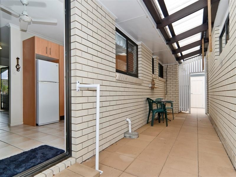 Unit 1 ‘Amelia Gardens’ 17 Pumicestone Place, Golden Beach QLD 4551