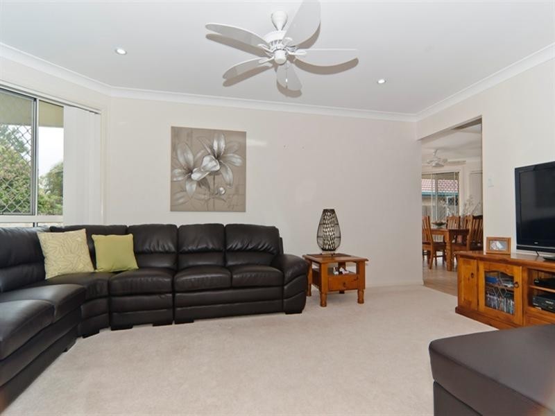 7 Investigator Place, Pelican Waters QLD 4551