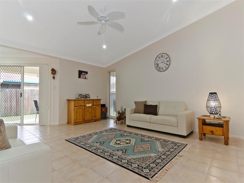 7 Investigator Place, Pelican Waters QLD 4551