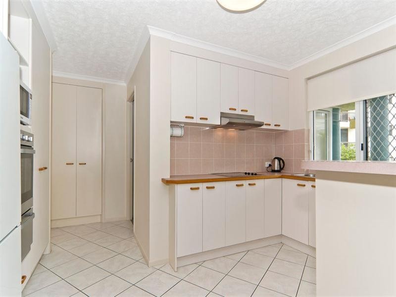 Unit 2 ‘Pumicestone Apartments’ 63 Lower Gay Terrace, Caloundra QLD 4551
