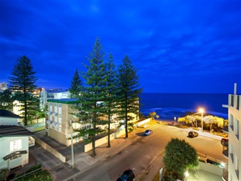 Unit 12 ‘Pandanus Shores’ via Dingle Avenue, Kings Beach QLD 4551