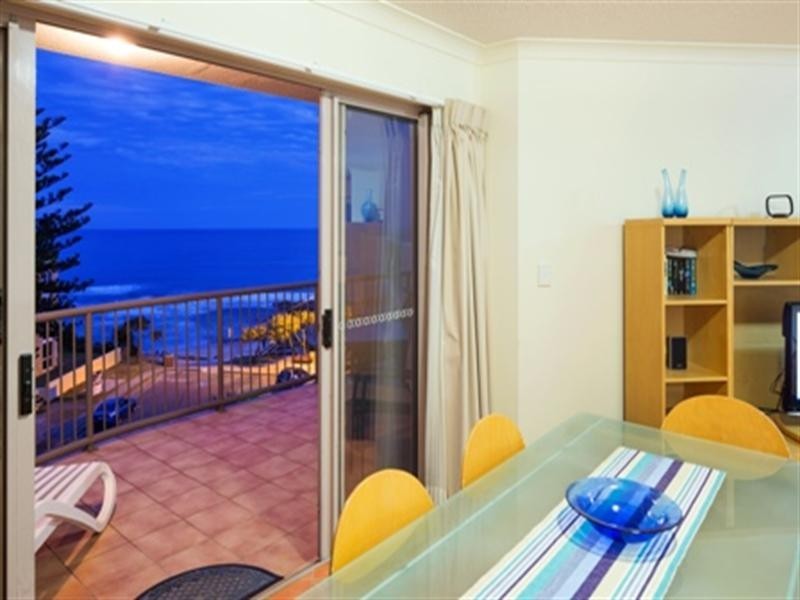 Unit 12 ‘Pandanus Shores’ via Dingle Avenue, Kings Beach QLD 4551