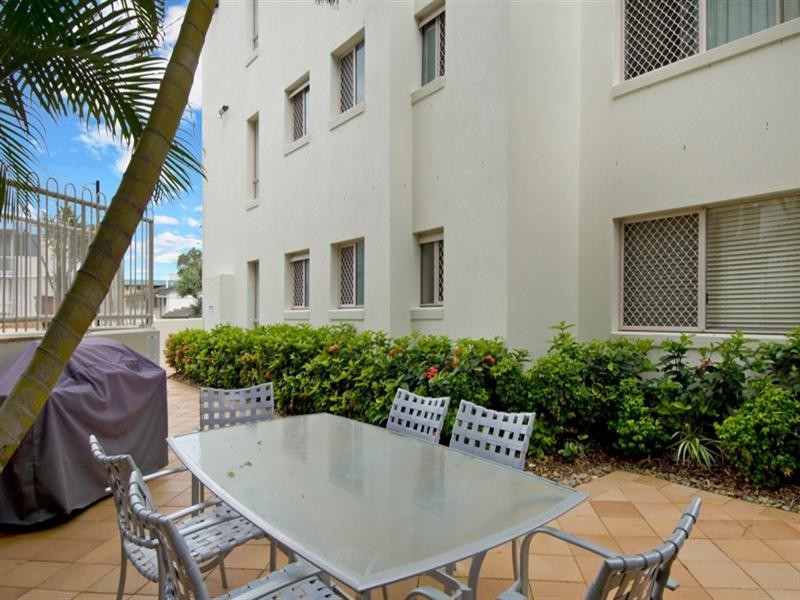 Unit 12 ‘Pandanus Shores’ via Dingle Avenue, Kings Beach QLD 4551