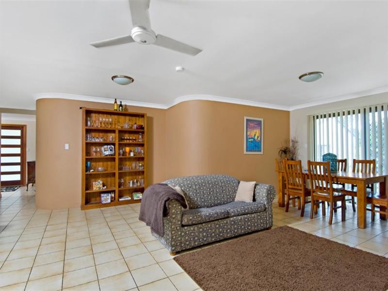 3 Koala Court, Little Mountain QLD 4551