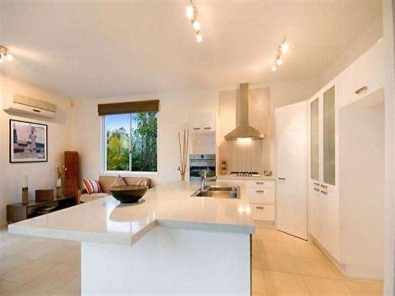 4 Columba Place, Pelican Waters QLD 4551