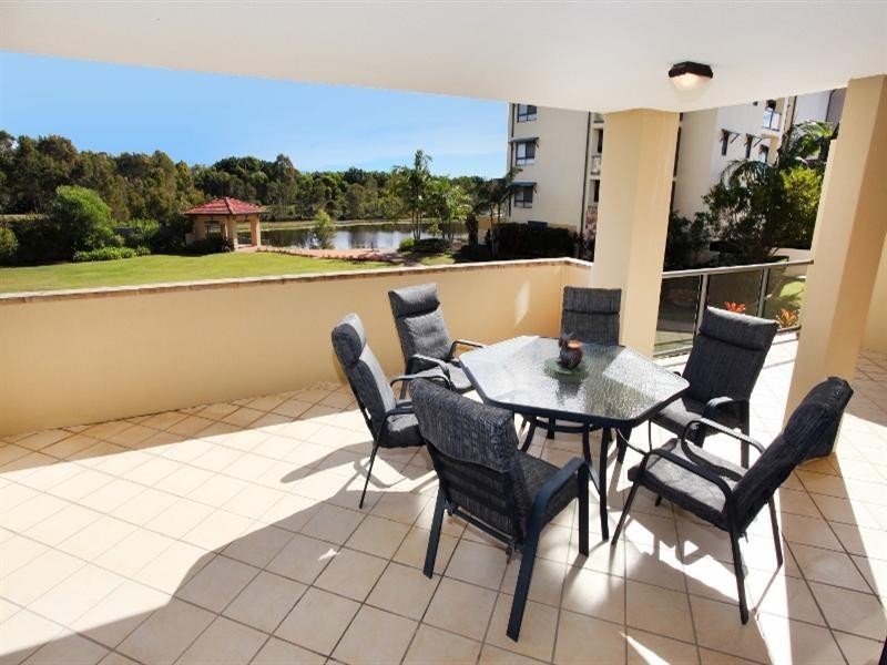 Unit 72 ‘Vardon Point’ 1 Millennium Circuit, Pelican Waters QLD 4551