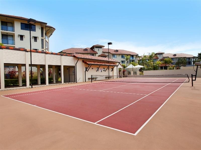 Unit 72 ‘Vardon Point’ 1 Millennium Circuit, Pelican Waters QLD 4551