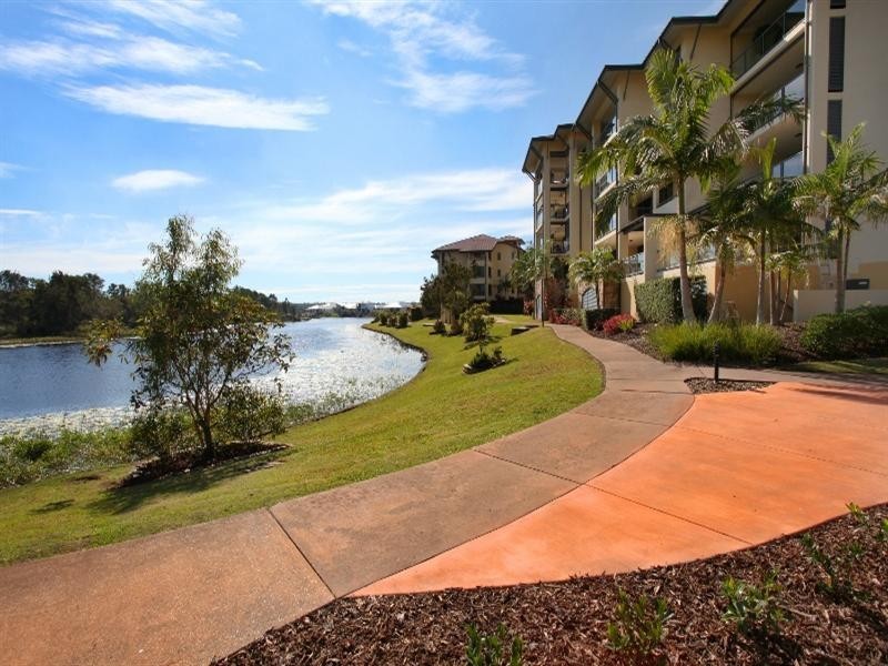 Unit 72 ‘Vardon Point’ 1 Millennium Circuit, Pelican Waters QLD 4551