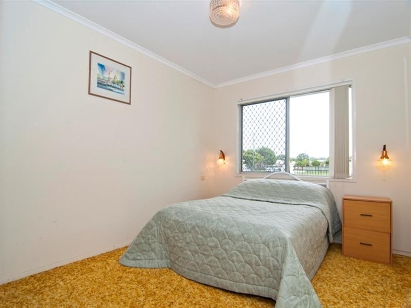 12 Oxley Street, Golden Beach QLD 4551