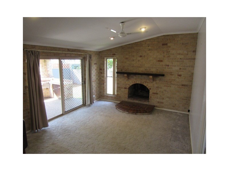 10 Culla Culla Street, Battery Hill QLD 4551