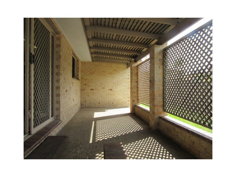 10 Culla Culla Street, Battery Hill QLD 4551