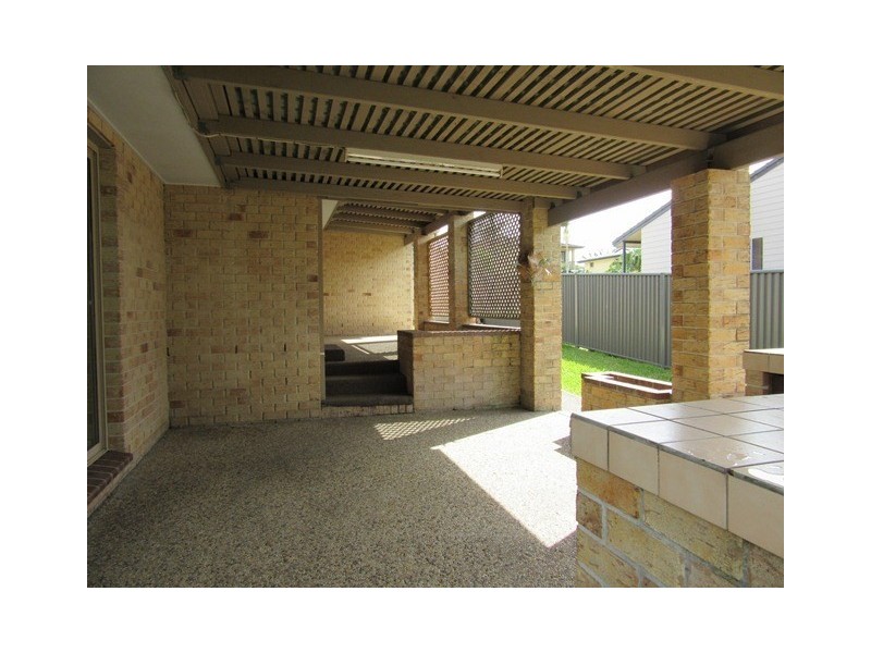 10 Culla Culla Street, Battery Hill QLD 4551