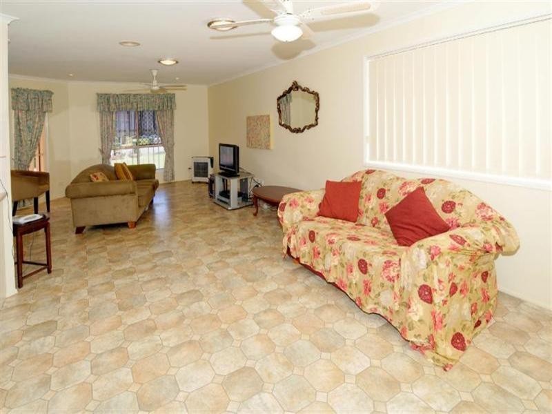 7 Snowdrop Avenue, Currimundi QLD 4551