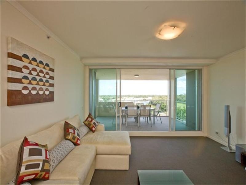 Unit 1005 ‘Pelican Waters Resort’ 38 Mahogany Drive, Pelican Waters QLD 4551