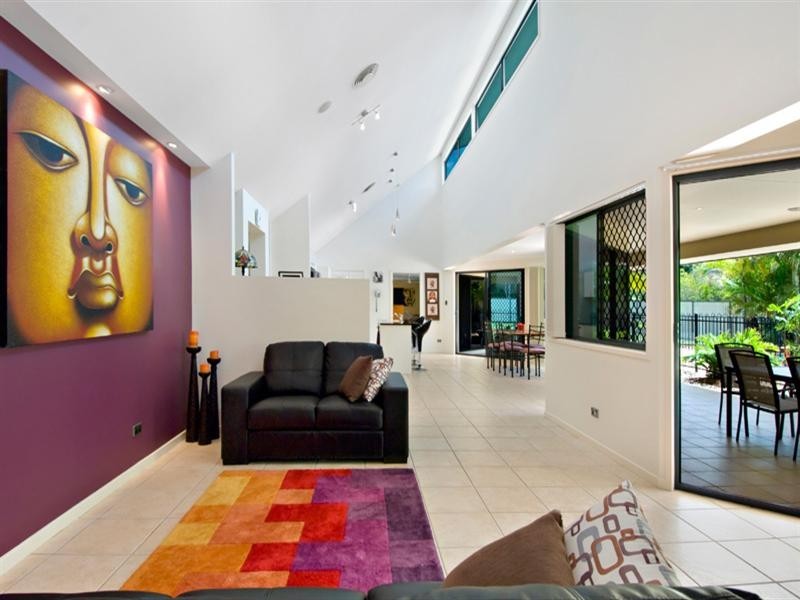 5 Tulipoak Court, Little Mountain QLD 4551