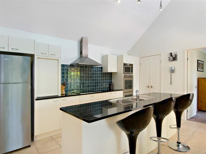 5 Tulipoak Court, Little Mountain QLD 4551