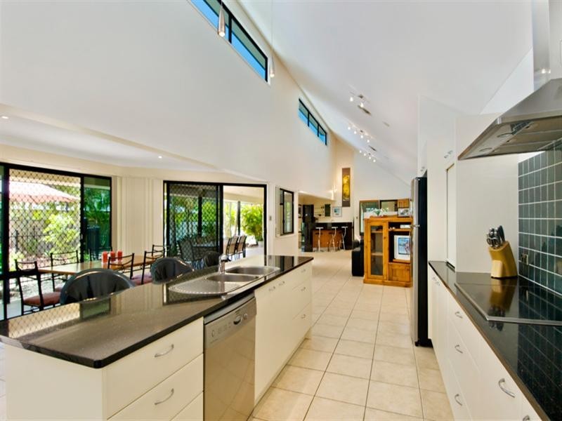 5 Tulipoak Court, Little Mountain QLD 4551