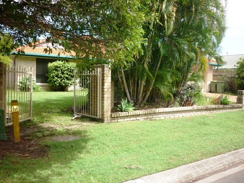 6 Investigator Place, Pelican Waters QLD 4551