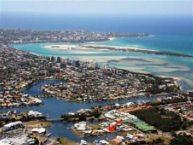 3 Quayline Close, Pelican Waters QLD 4551