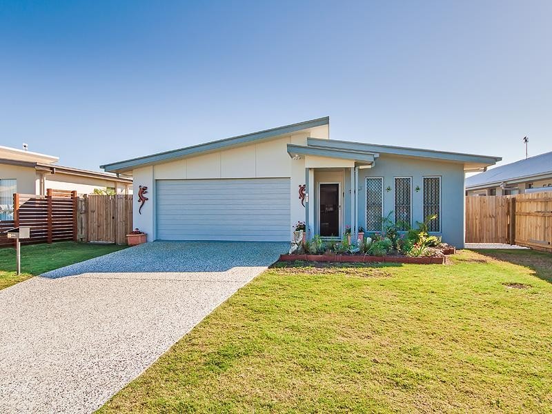 30 Howitt Street, Caloundra West QLD 4551