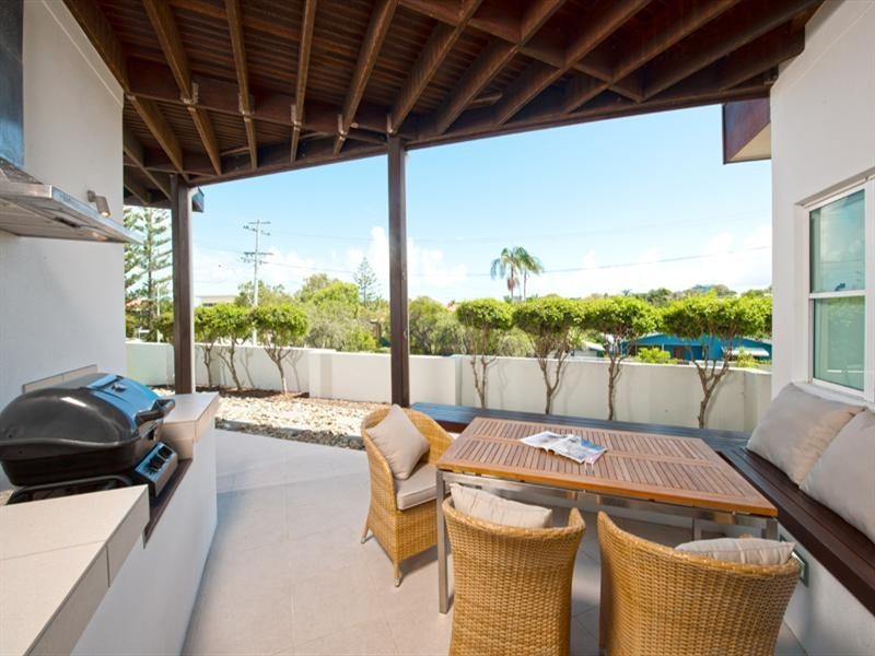 18 Bennett Street, Moffat Beach QLD 4551