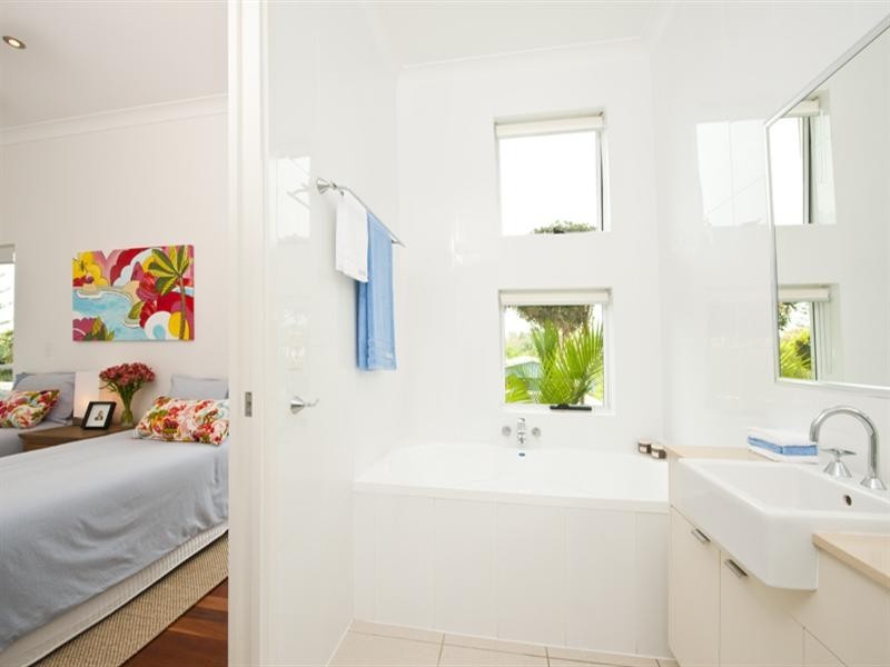 18 Bennett Street, Moffat Beach QLD 4551